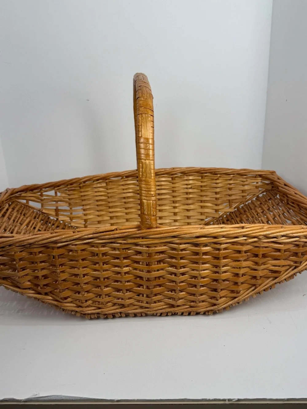 Vintage Woven English Willow/Wicker Garden Basket With Handle